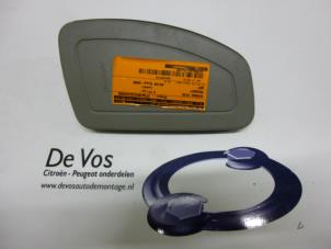 Gebruikte Side Airbag Peugeot 207/207+ (WA/WC/WM) 1.6 HDi 16V Prijs € 80,00 Margeregeling aangeboden door De Vos Onderdelen