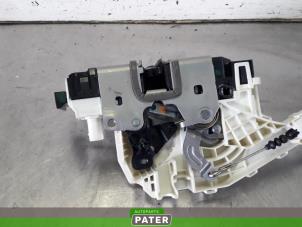 Używane Mechanizm blokady drzwi prawych tylnych wersja 4-drzwiowa Mercedes E (W212) E-250 CGI 16V BlueEfficiency Cena € 78,75 Procedura marży oferowane przez Autoparts Pater