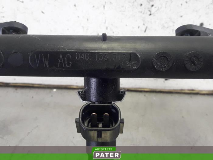 Bränsleinsprutningsmunstycke från en Volkswagen Up! (121) 1.0 12V 60 2017