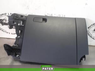 Begagnade Handskfack Volkswagen Up! (121) 1.0 12V 60 Pris € 21,00 Marginaltabell erbjuds av Autoparts Pater