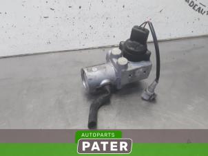 Gebruikte Rembekrachtiger Toyota Prius (NHW20) 1.5 16V Prijs € 63,00 Margeregeling aangeboden door Autoparts Pater