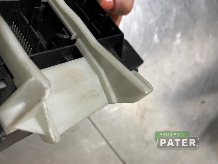 Computer Body Control van een Volkswagen Passat (3G2) 1.6 TDI 16V 2016