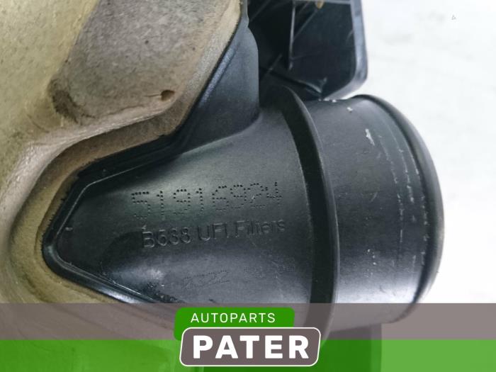 Luchtfilterhuis van een Fiat Panda/Pandina (312) 0.9 TwinAir Turbo 85 2012