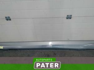 Begagnade Sidokjol, vänster Mercedes C (W205) C-300 2.0 Turbo 16V 4-Matic Pris € 52,50 Marginaltabell erbjuds av Autoparts Pater