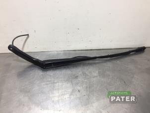 Begagnade Främre torkararm Mercedes Sprinter 3,5t (906.63) 313 CDI 16V Pris € 25,41 Inklusive moms erbjuds av Autoparts Pater