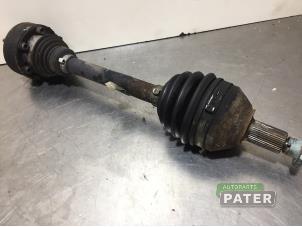 Gebruikte Aandrijfas links-voor Seat Ibiza IV SC (6J1) 1.2 TDI Ecomotive Prijs € 42,00 Margeregeling aangeboden door Autoparts Pater