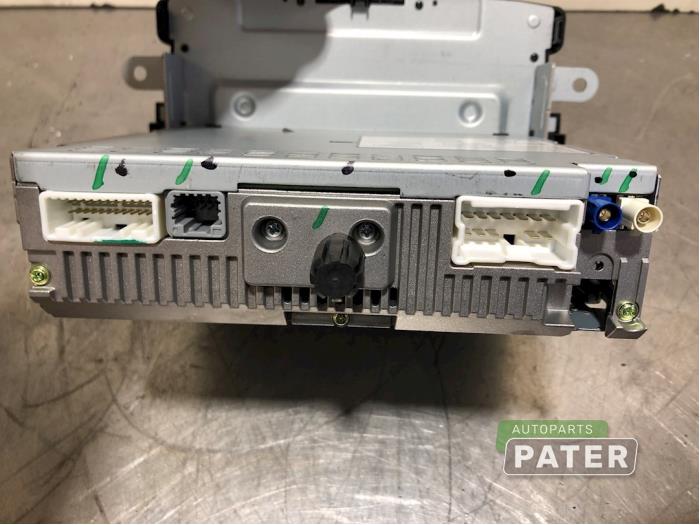 Navigeringssystem från en Renault Captur (2R) 0.9 Energy TCE 12V 2018