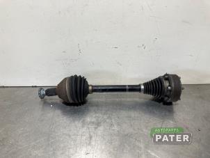 Begagnade Drivaxel, vänster fram Skoda Fabia II Combi 1.2 TDI 12V Greenline Pris € 36,75 Marginaltabell erbjuds av Autoparts Pater