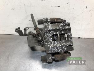 Używane Zacisk hamulcowy prawy tyl Peugeot 308 SW (L4/L9/LC/LJ/LR) 1.6 BlueHDi 120 Cena € 31,50 Procedura marży oferowane przez Autoparts Pater