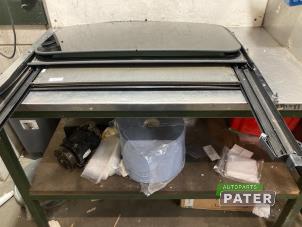 Gebruikte Schuifdak Volvo V70 (BW) 2.4 D5 20V Prijs € 183,75 Margeregeling aangeboden door Autoparts Pater