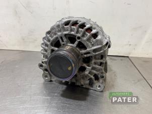 Gebruikte Dynamo Volkswagen Golf VII Variant (AUVV) 1.0 TSI 12V BlueMotion Technology Prijs € 63,00 Margeregeling aangeboden door Autoparts Pater