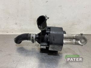 Gebruikte Extra waterpomp Tesla Model X 100X Prijs € 63,00 Margeregeling aangeboden door Autoparts Pater