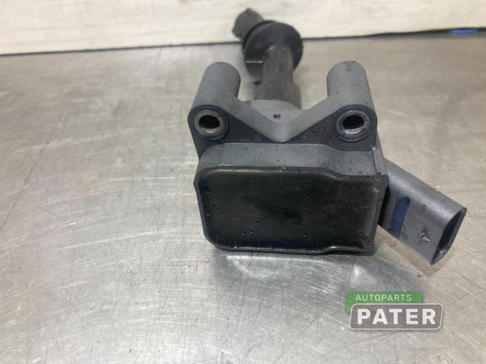 Pen Bobine van een Opel Astra K 1.2 Turbo 12V 2021