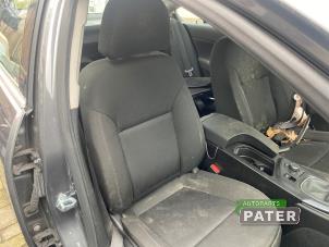 Gebruikte Voorstoel rechts Opel Insignia 1.8 16V Ecotec Prijs € 131,25 Margeregeling aangeboden door Autoparts Pater