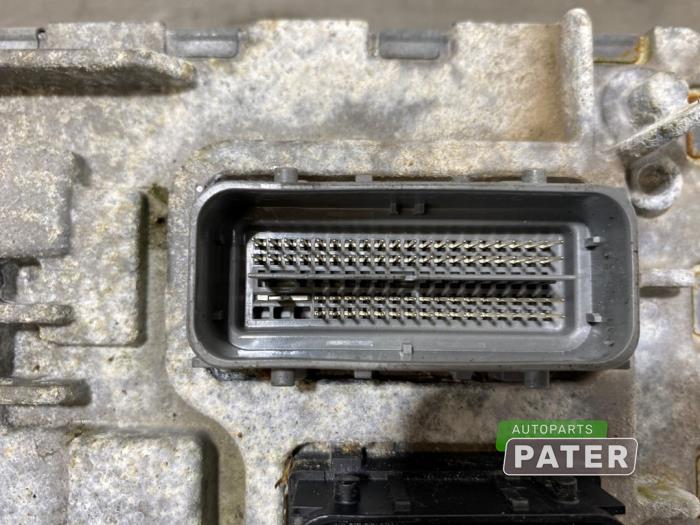 Dator, motorstyrning från en Opel Astra K Sports Tourer 1.2 Turbo 12V 2020