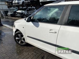 Gebruikte Portier 4Deurs links-voor Skoda Fabia II Combi 1.2 TDI 12V Greenline Prijs € 157,50 Margeregeling aangeboden door Autoparts Pater