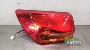Begagnade Baklykta, vänster Kia Cee'd Sportswagon (JDC5) 1.6 GDI 16V Pris € 105,00 Marginaltabell erbjuds av Autoparts Pater