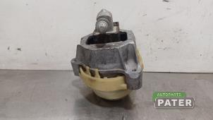 Begagnade Motorfäste BMW 5 serie (G30) 523d Mild Hybrid Pris € 26,25 Marginaltabell erbjuds av Autoparts Pater