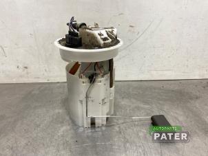 Gebruikte Benzinepomp Ford Fiesta 6 (JA8) 1.0 SCI 12V 80 Prijs € 21,00 Margeregeling aangeboden door Autoparts Pater