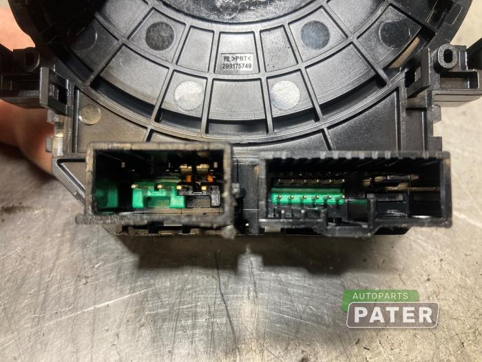 Klockfjäder, airbag från en Hyundai i10 1.0 12V 2024