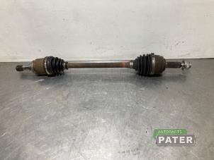 Begagnade Drivaxel, vänster fram Mitsubishi Space Star (A0) 1.2 12V Pris € 52,50 Marginaltabell erbjuds av Autoparts Pater