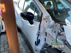 Begagnade Framdörr, 4-dörrars, höger Nissan Micra (K14) 1.0 12V Pris € 262,50 Marginaltabell erbjuds av Autoparts Pater