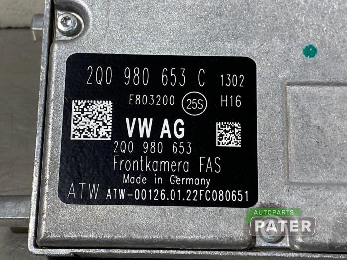 Framåtriktad kamera från en Volkswagen Polo VI (AW1) 1.0 TSI 12V 2022