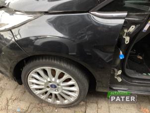 Gebruikte Scherm links-voor Ford Fiesta 6 (JA8) 1.0 EcoBoost 12V 100 Prijs € 105,00 Margeregeling aangeboden door Autoparts Pater