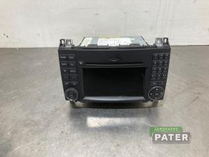 Begagnade Navigeringssystem Mercedes Viano (639) 3.0 CDI V6 24V Euro 5 Pris € 190,58 Inklusive moms erbjuds av Autoparts Pater