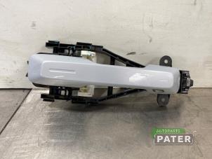 Gebruikte Portiergreep 4Deurs rechts-voor Polestar Polestar 2 78kWh Long Range Dual Motor Prijs € 78,75 Margeregeling aangeboden door Autoparts Pater