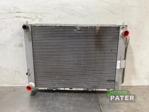 Begagnade Kylare Renault Clio III (BR/CR) 1.2 16V TCe 100 Pris € 78,75 Marginaltabell erbjuds av Autoparts Pater