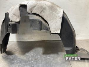 Begagnade Isolering, hjulhus Peugeot 2008 (UD/UK/UR/US/UX) e-2008 50 kWh Pris € 21,00 Marginaltabell erbjuds av Autoparts Pater