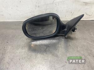 Gebruikte Buitenspiegel links BMW 3 serie Touring (E91) 316i 16V Prijs € 42,00 Margeregeling aangeboden door Autoparts Pater