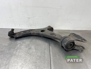 Begagnade Främre gaffelben, vänster Ford Focus 3 Wagon 1.0 Ti-VCT EcoBoost 12V 100 Pris € 31,50 Marginaltabell erbjuds av Autoparts Pater