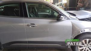 Używane Drzwi prawe przednie wersja 4-drzwiowa Opel Mokka 1.2 Turbo 12V Cena € 630,00 Procedura marży oferowane przez Autoparts Pater