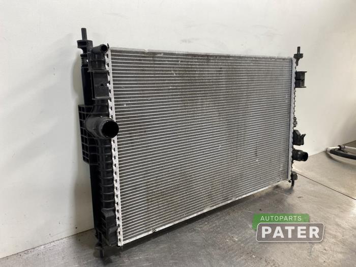 Kylare från en Opel Grandland (X) 1.5 CDTI 130 2021