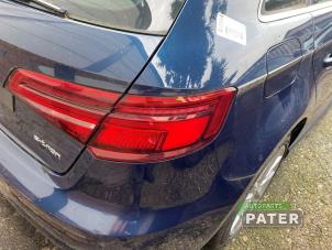 Begagnade Baklykta, höger Audi A3 Sportback (8VA/8VF) 1.4 TFSI 16V e-tron Pris € 157,50 Marginaltabell erbjuds av Autoparts Pater