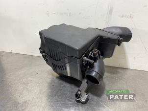 Begagnade Luftfilterhus Ford Focus 3 1.0 Ti-VCT EcoBoost 12V 100 Pris € 36,75 Marginaltabell erbjuds av Autoparts Pater