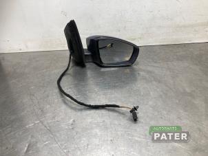 Begagnade Skärmspegel, höger Volkswagen Polo V (6R) 1.2 TDI 12V BlueMotion Pris € 31,50 Marginaltabell erbjuds av Autoparts Pater