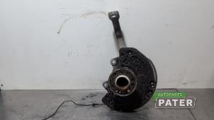 Begagnade Spindel, vänster fram Mercedes C Estate (S205) C-350 e 2.0 16V Pris € 68,25 Marginaltabell erbjuds av Autoparts Pater