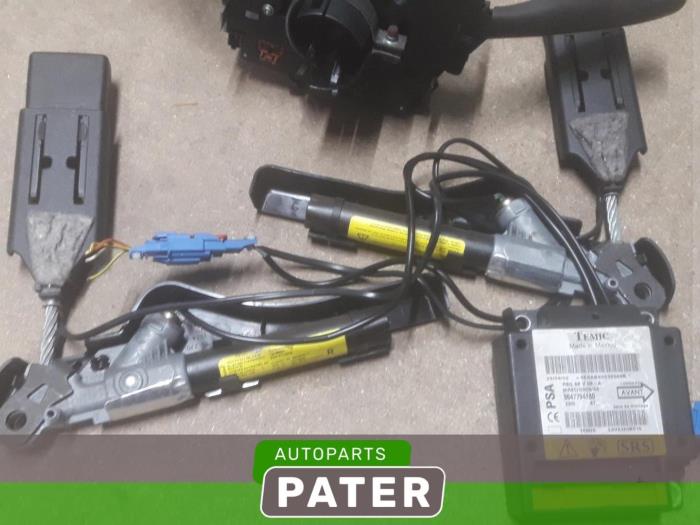 Airbagset + modul från en Citroën C3 (FC/FL/FT) 1.4 2002