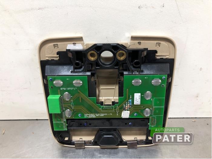 Innerbelysning, fram från en Volvo V70 (SW) 2.4 20V 170 2001