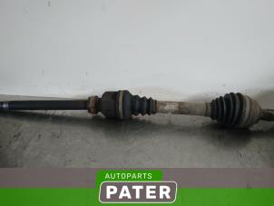 Gebruikte Aandrijfas rechts-voor Citroen C4 Berline (LC) 2.0 HDi 16V 138 Prijs € 21,00 Margeregeling aangeboden door Autoparts Pater