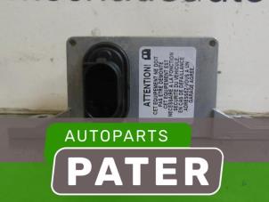 Begagnade Esp Duo-sensor Renault Vel Satis (BJ) 3.0 dCi V6 24V Pris € 21,00 Marginaltabell erbjuds av Autoparts Pater