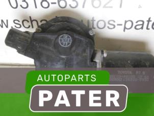 Begagnade Främre torkarmotor Toyota Avensis Verso (M20) 2.0 D-4D 16V Pris € 10,50 Marginaltabell erbjuds av Autoparts Pater
