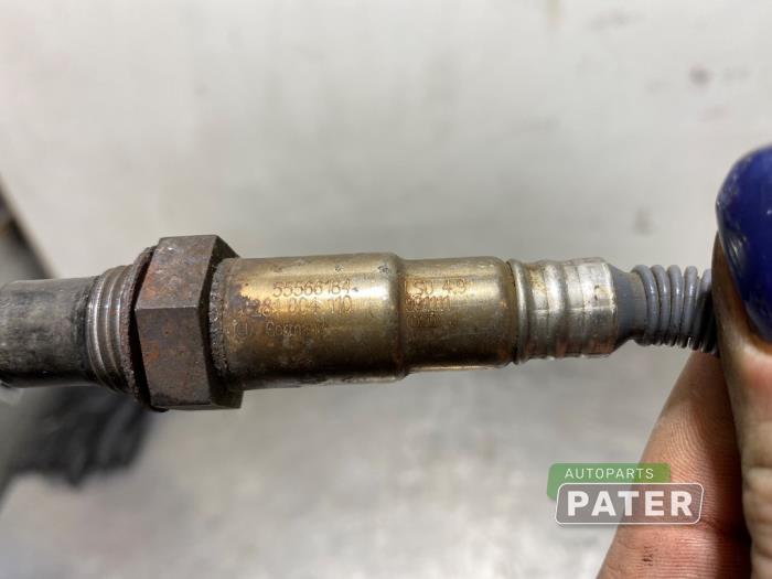 Lambda Sonde van een Opel Insignia Sports Tourer 2.0 CDTI 16V 110 Ecotec 2010