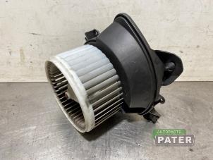 Używane Silnik wentylatora nagrzewnicy Fiat Punto Evo (199) 1.3 JTD Multijet 85 16V Euro 5 Cena € 15,75 Procedura marży oferowane przez Autoparts Pater