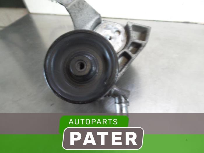 Servostyrningspump från en Fiat Ducato (250) 2.3 D 130 Multijet 2008