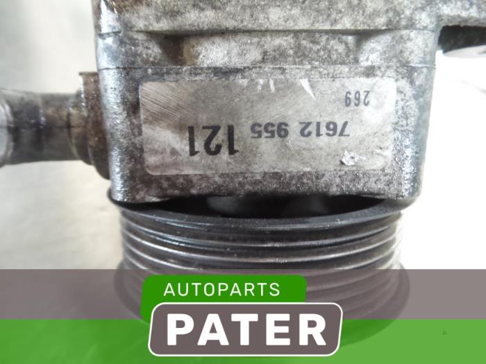 Servostyrningspump från en Fiat Ducato (250) 2.3 D 130 Multijet 2008