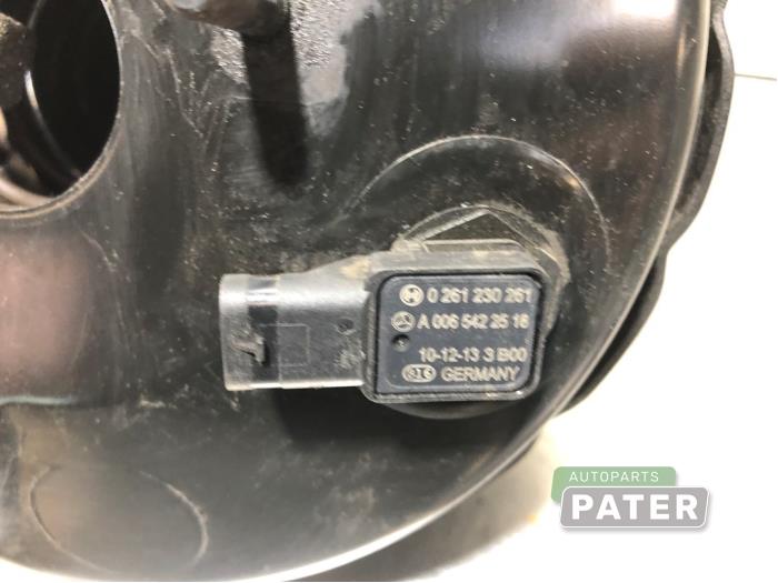 Bromsservo från en Mercedes-Benz E (W212) E-250 CGI 16V BlueEfficiency 2011